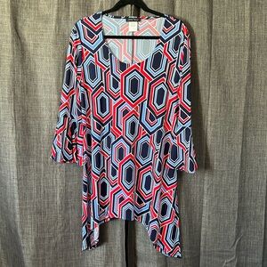 Slinky brand graphic print handkerchief hemline split sides blouse size L